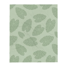 Load image into Gallery viewer, Silk Throw - Kalo
