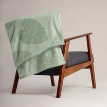 Load image into Gallery viewer, Silk Throw - Kalo
